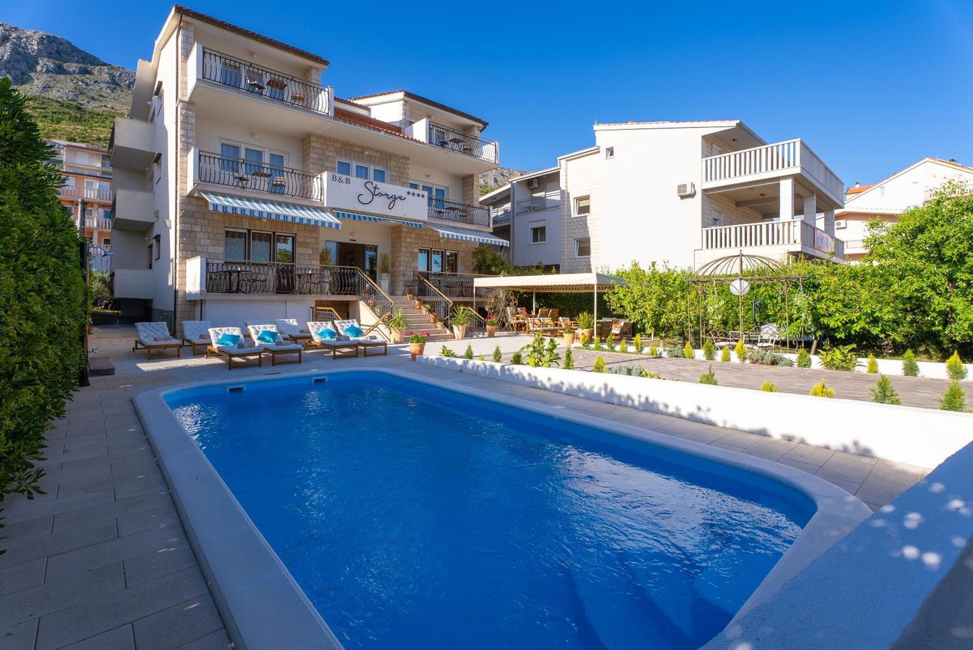 Storge Boutique Bed & Breakfast Omiš Zewnętrze zdjęcie