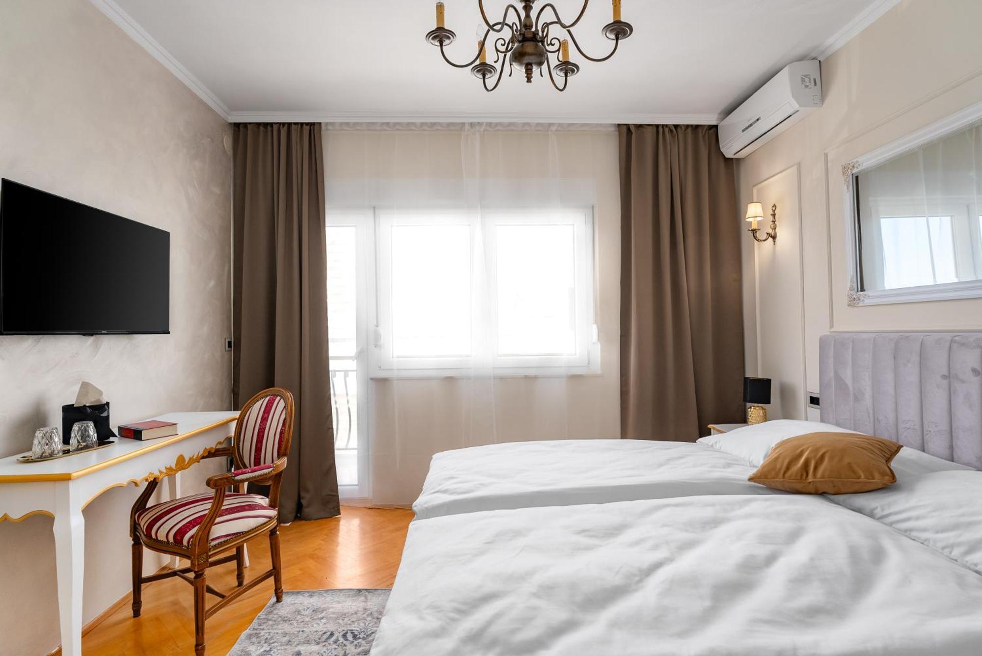Storge Boutique Bed & Breakfast Omiš Zewnętrze zdjęcie