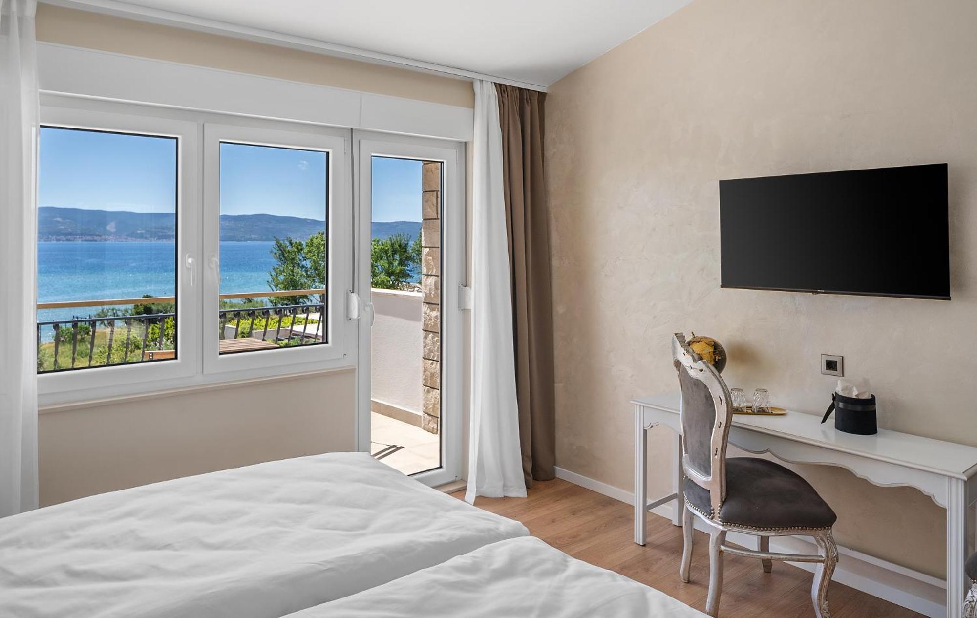 Storge Boutique Bed & Breakfast Omiš Zewnętrze zdjęcie